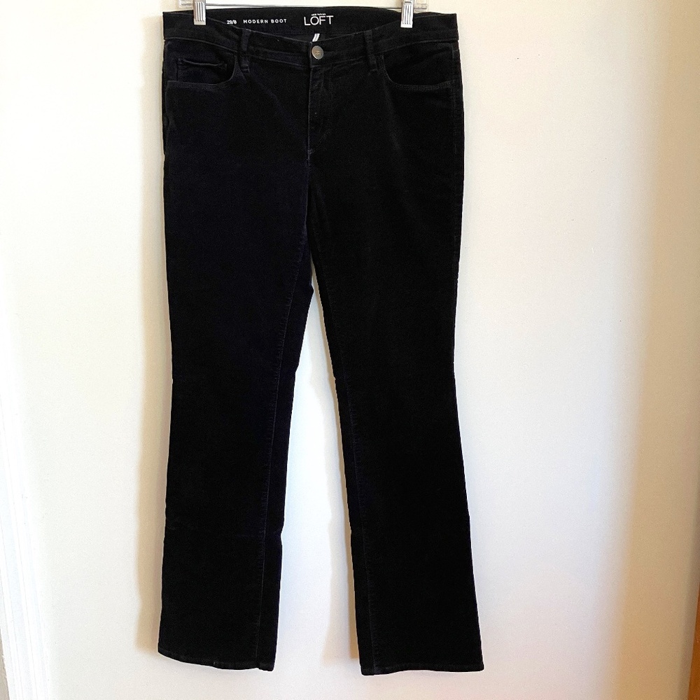 LOFT "Modern Boot" black corduroys - size 29/8